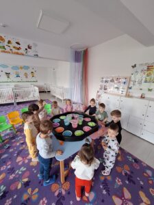 activitati-nivel-prescolar_gradinita2-targoviste (11)