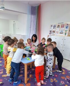 activitati-nivel-prescolar_gradinita2-targoviste (14)